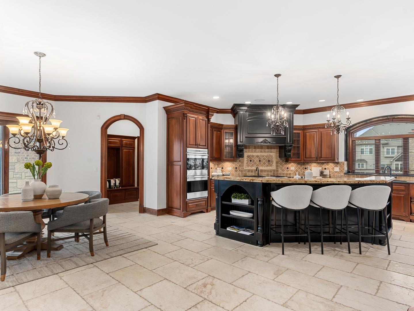 712 East Hillside Road Naperville, IL 60540 - Photo 21 of 83