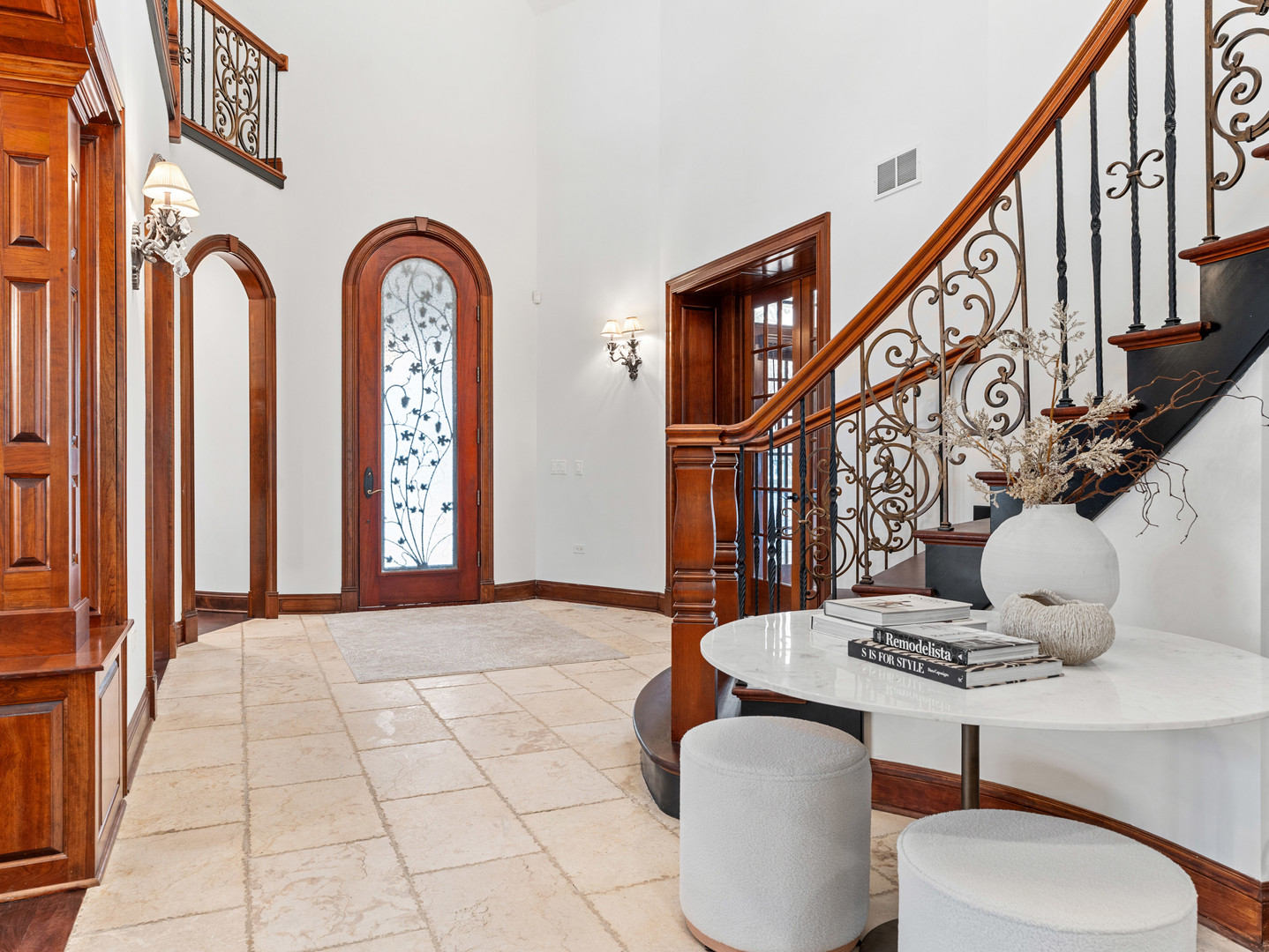 712 East Hillside Road Naperville, IL 60540 - Photo 8 of 83