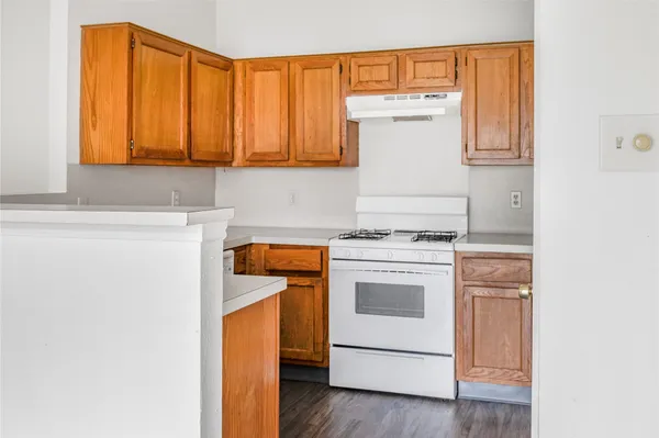 $1,595 | 11906 Westwold Drive, Tomball, TX 77377