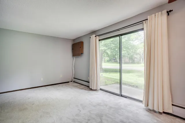 $115,000 | 702 Old Settlers Trail, Unit 3, Hopkins, MN 55343