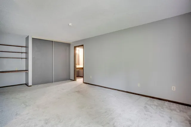 $115,000 | 702 Old Settlers Trail, Unit 3, Hopkins, MN 55343