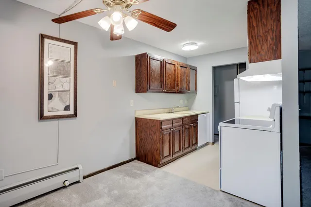 $115,000 | 702 Old Settlers Trail, Unit 3, Hopkins, MN 55343