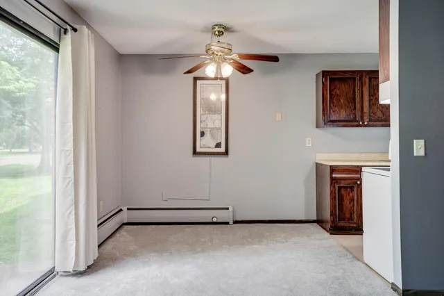 $115,000 | 702 Old Settlers Trail, Unit 3, Hopkins, MN 55343