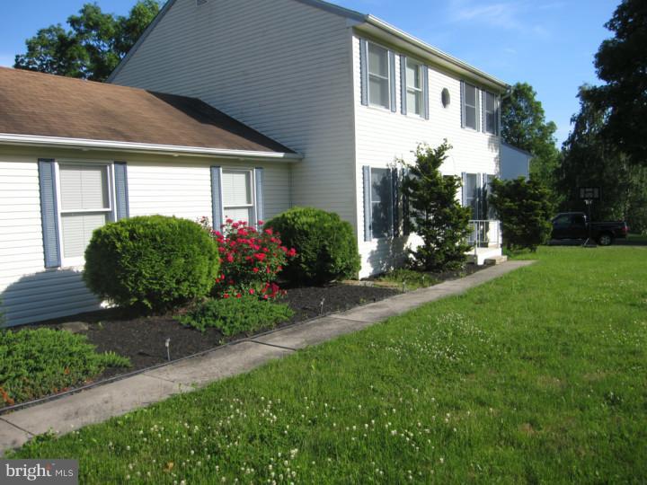 90 Ridge Run Road Sellersville, PA 18960 - Photo 1 of 25 Gallery Image 1