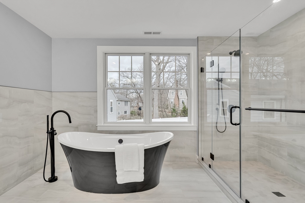 383 Marrett Road Lexington, MA 02421 - Photo 23 of 41 Gallery Image 23