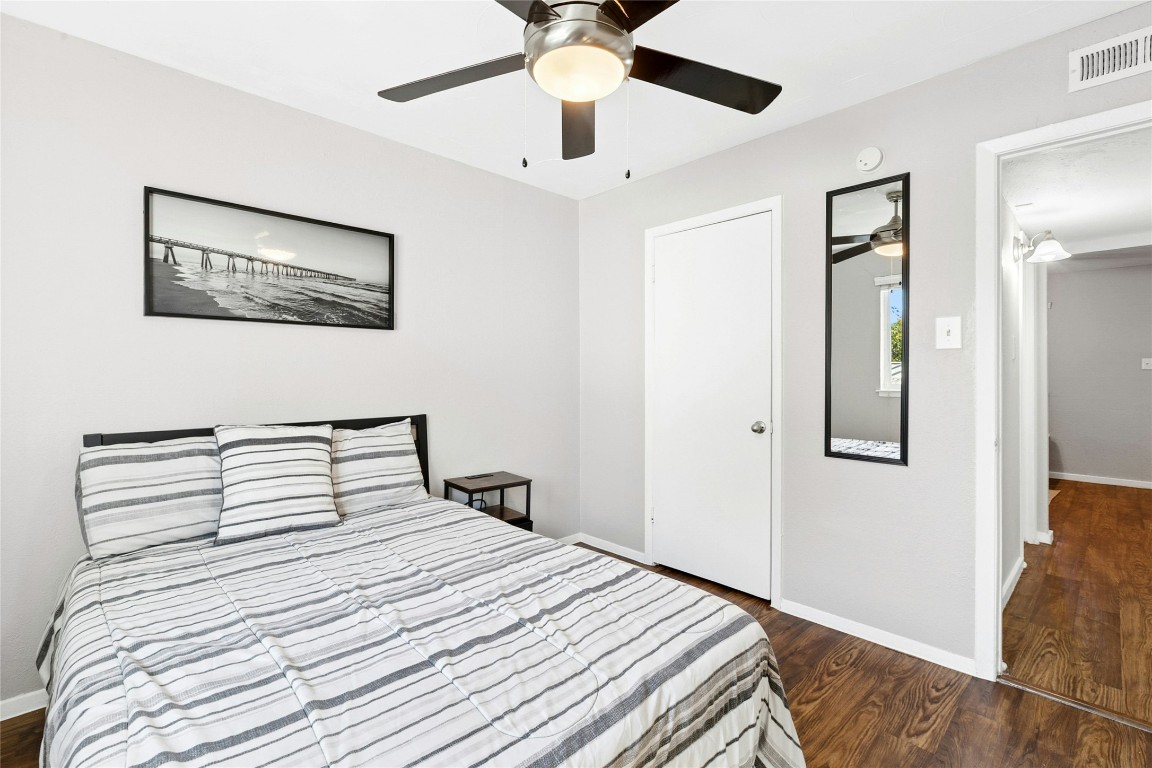 2401 Manor Road, Unit 214 Austin, TX 78722 - Photo 17 of 30 Bedroom #1 w/ closet