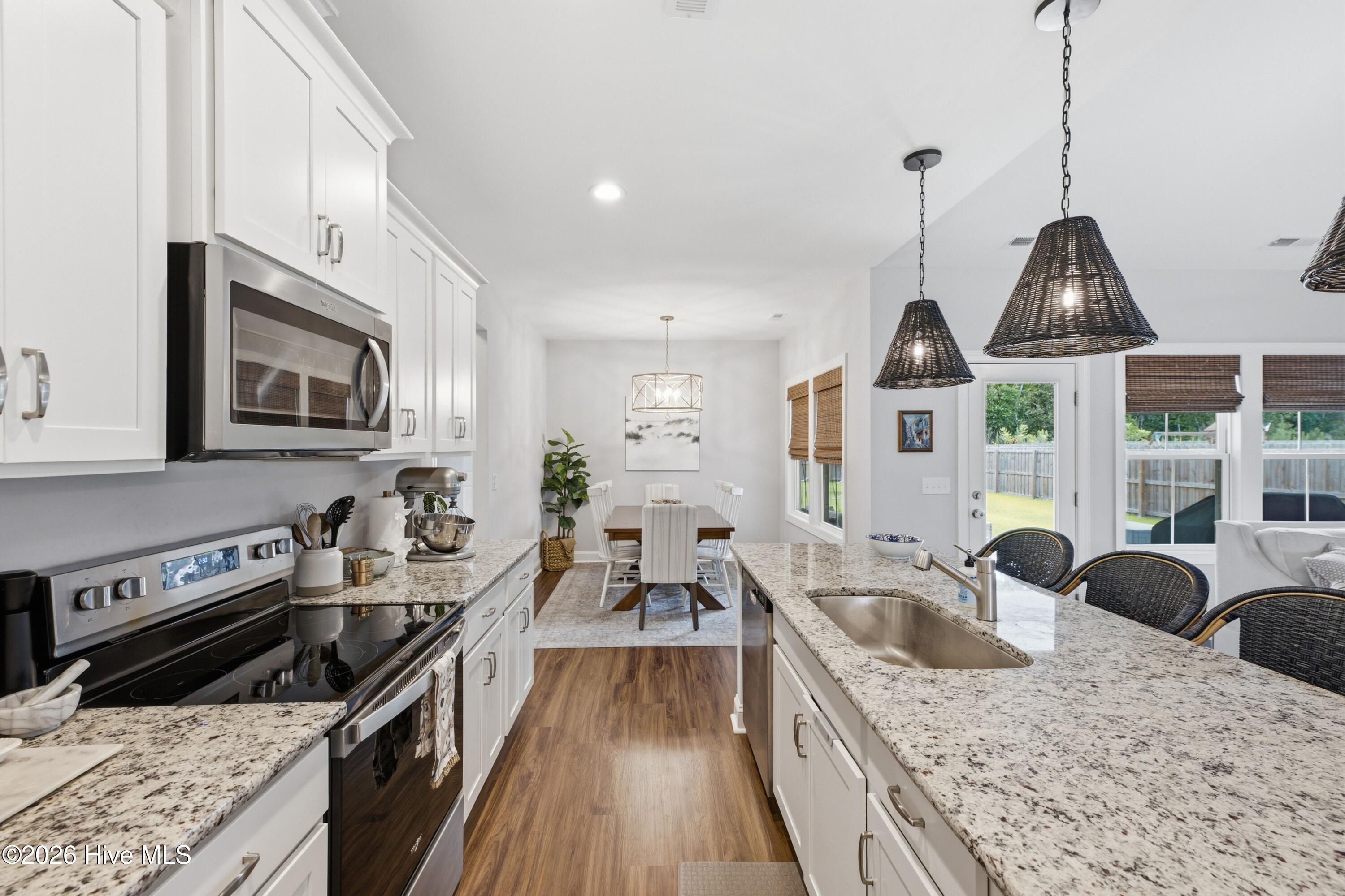 188 East Weatherbee Way Hampstead, NC 28443 - Photo 8 of 36