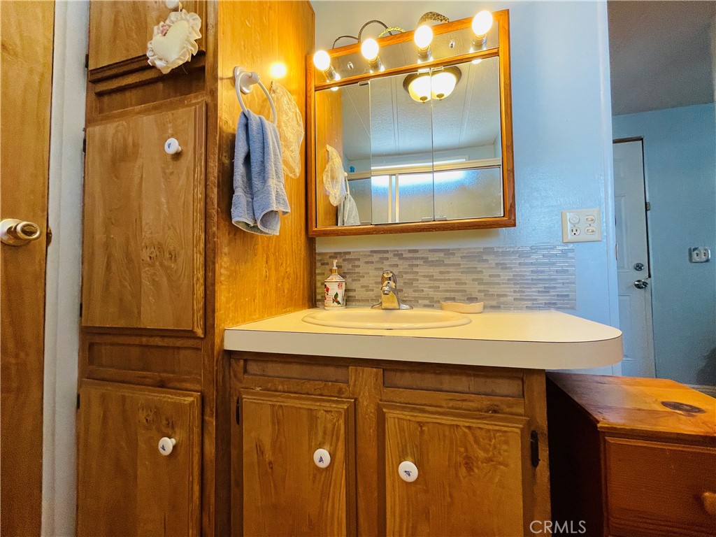 18204 Soledad Canyon Road, Unit 50 Canyon Country, CA 91387 - Photo 18 of 29