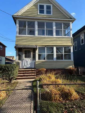 $2,300 | 931 Madison Avenue, Elizabeth, NJ 07201