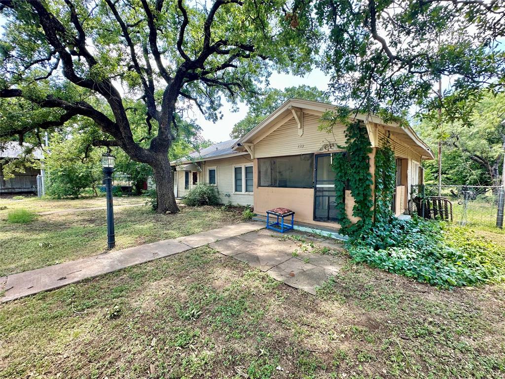 423 Strawn Road Ranger, TX 76470 - Photo 13 of 20