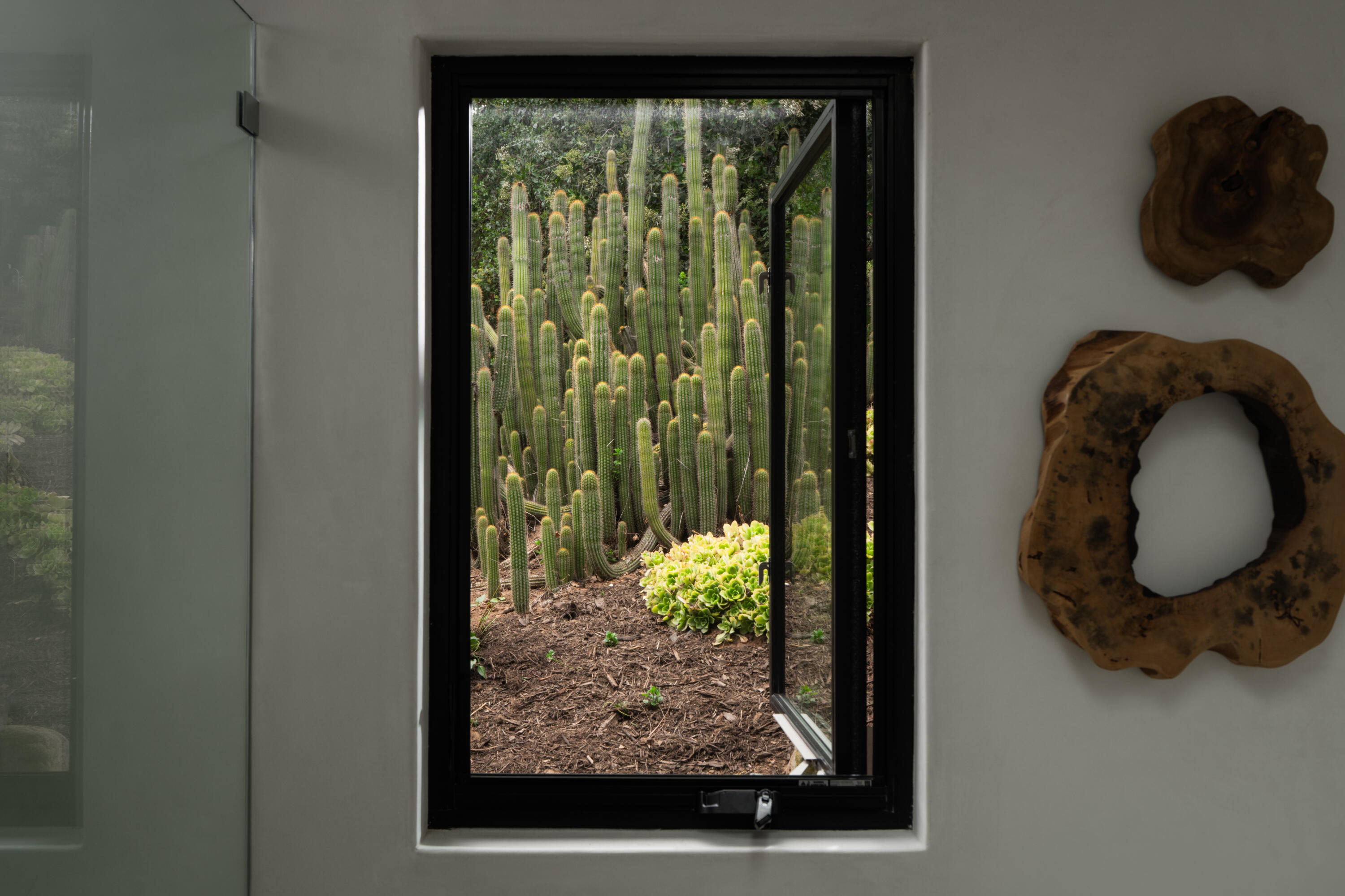 1590 San Roque Road Santa Barbara, CA 93105 - Photo 21 of 50 26. BathroomPrimaryWindow