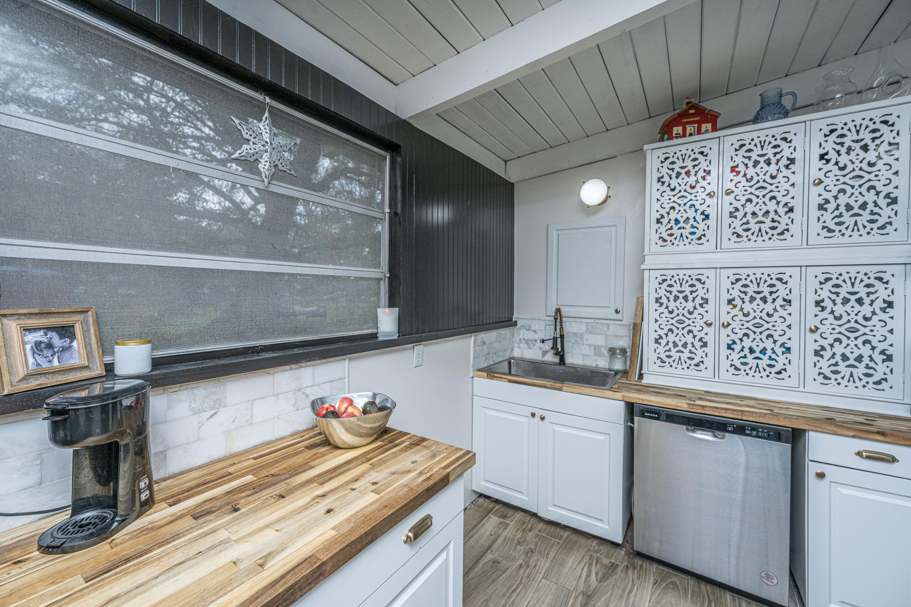 1986 Raina Street Johns Island, SC 29455 - Photo 10 of 28 1986RainaSt013