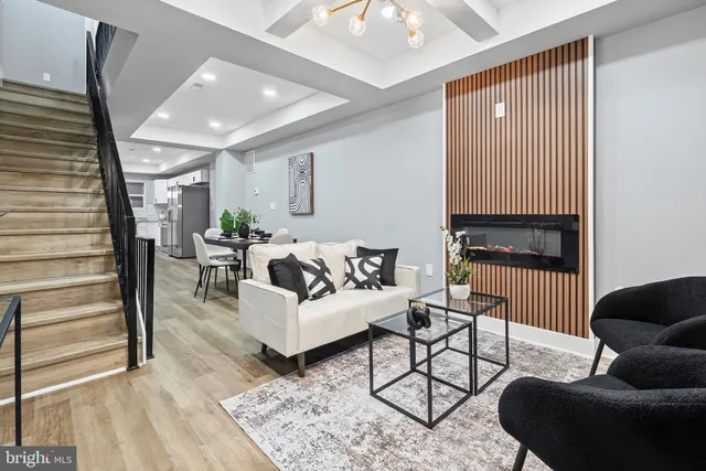 $2,195 | 1607 East Lanvale Street, Baltimore, MD 21213