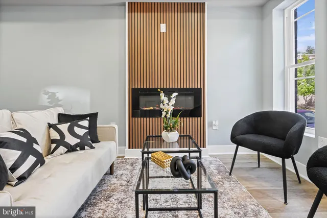 $2,195 | 1607 East Lanvale Street, Baltimore, MD 21213