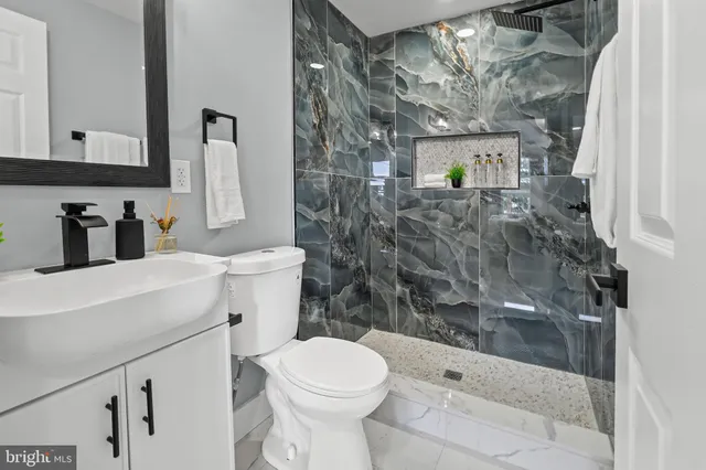 $2,195 | 1607 East Lanvale Street, Baltimore, MD 21213