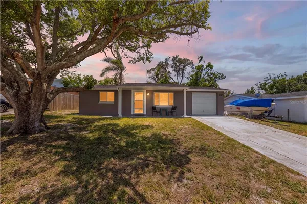 $2,000 | 7804 Niagara Drive, Port Richey, FL 34668