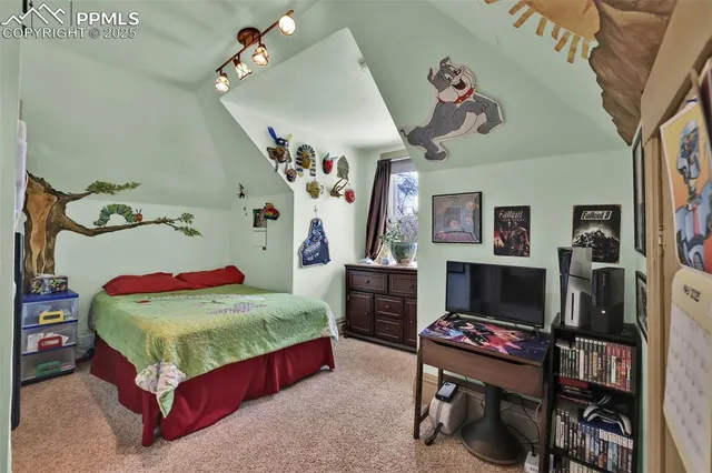 a view of a livingroom with shelves