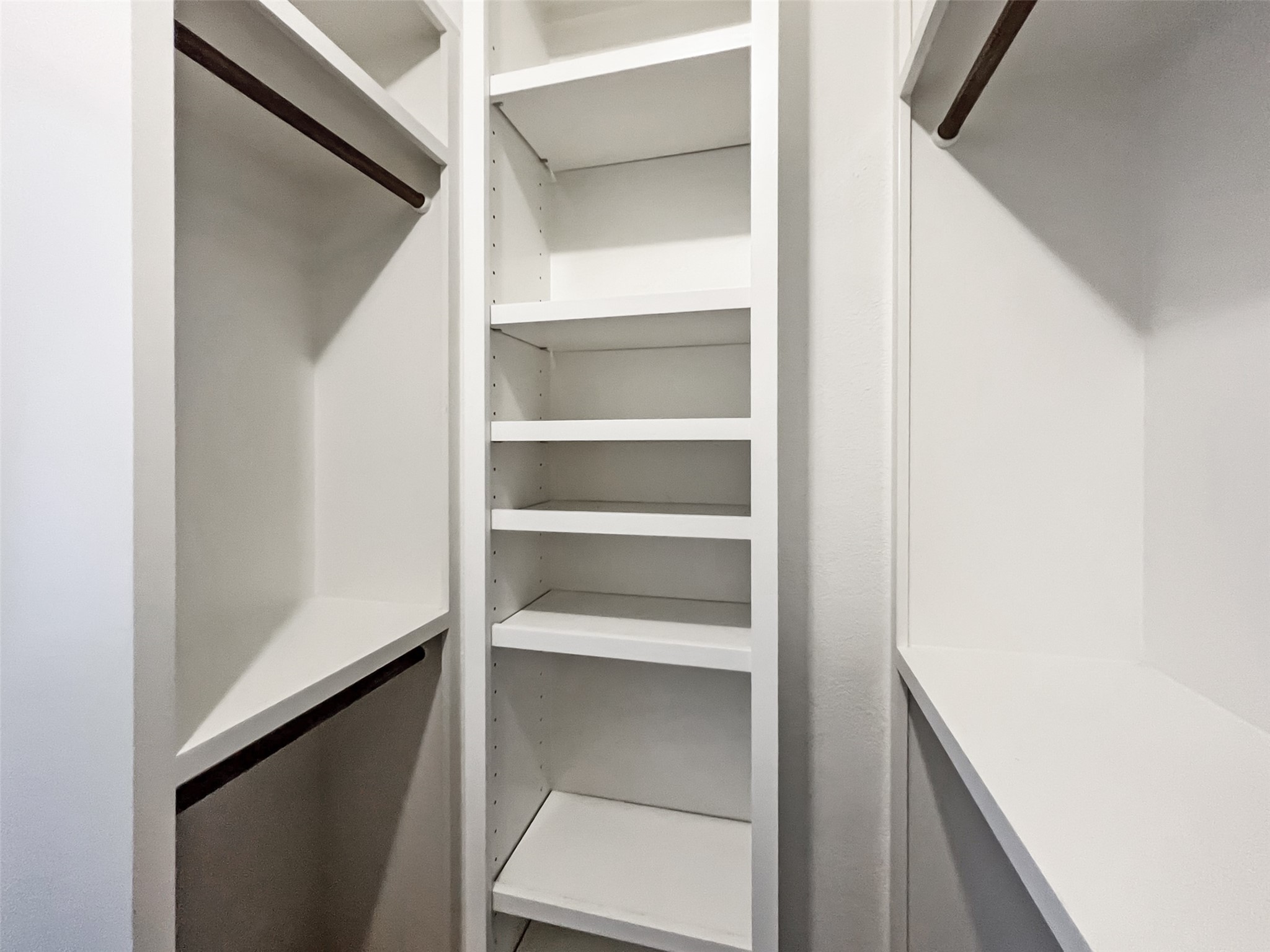 3917 Bronco Bend Loop Austin, TX 78744 - Photo 20 of 40 Primary Bedroom Walk-In Closet