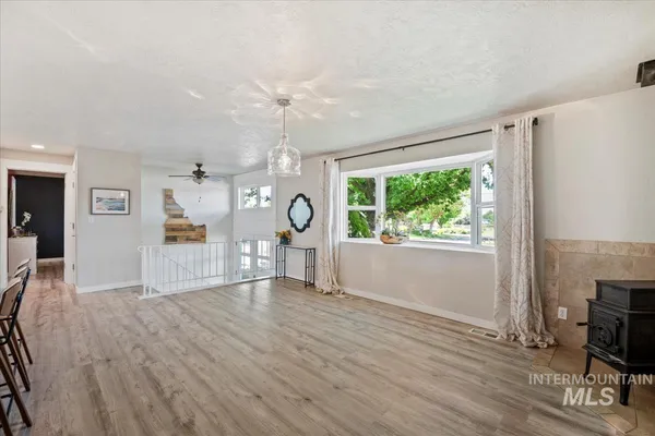 $599,990 | 632 North Edgewood Lane, Eagle, ID 83616