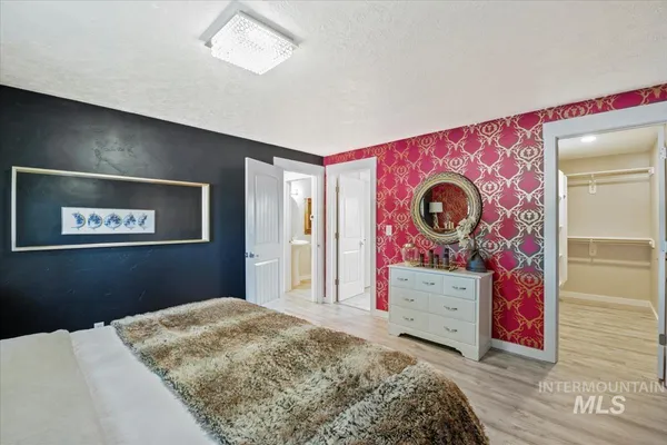 $599,990 | 632 North Edgewood Lane, Eagle, ID 83616