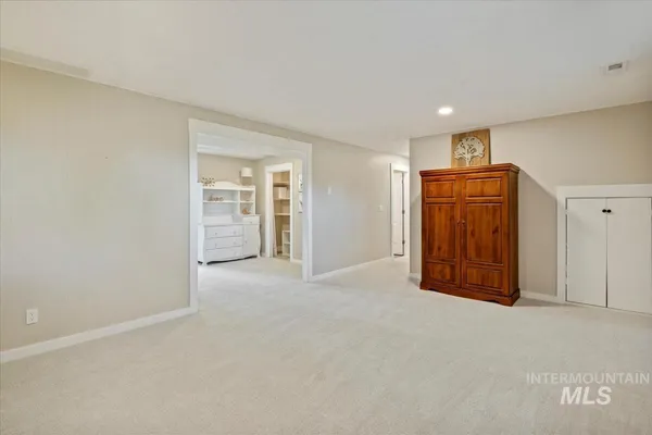 $599,990 | 632 North Edgewood Lane, Eagle, ID 83616