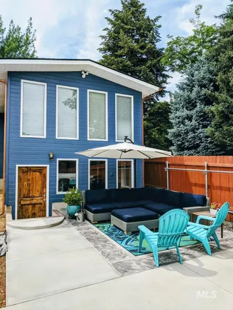 $599,990 | 632 North Edgewood Lane, Eagle, ID 83616