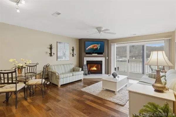 $329,900 | 315 Vision Drive, Unit 3E, Camdenton, MO 65020