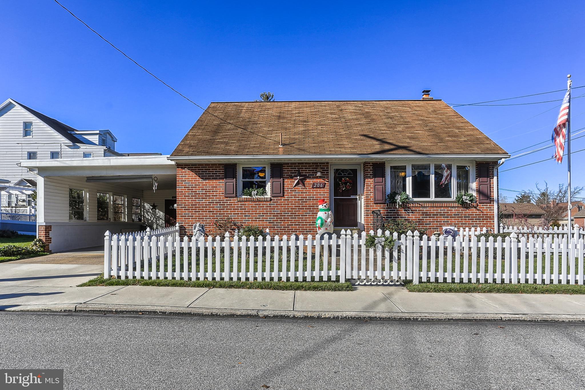 206 Spring Avenue Hanover, PA 17331 - Photo 1 of 34 Gallery Image 1