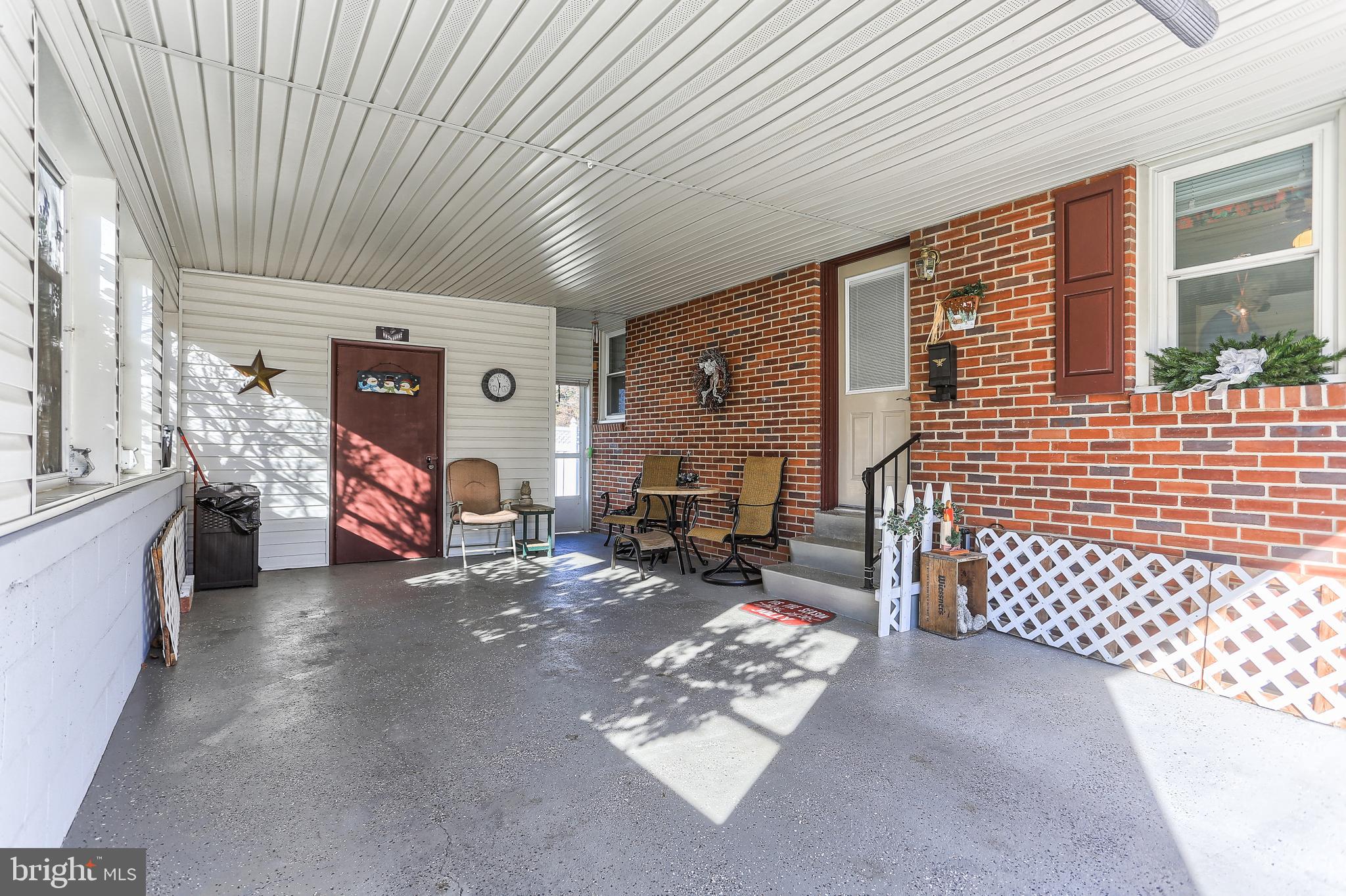 206 Spring Avenue Hanover, PA 17331 - Photo 7 of 34 Gallery Image 7