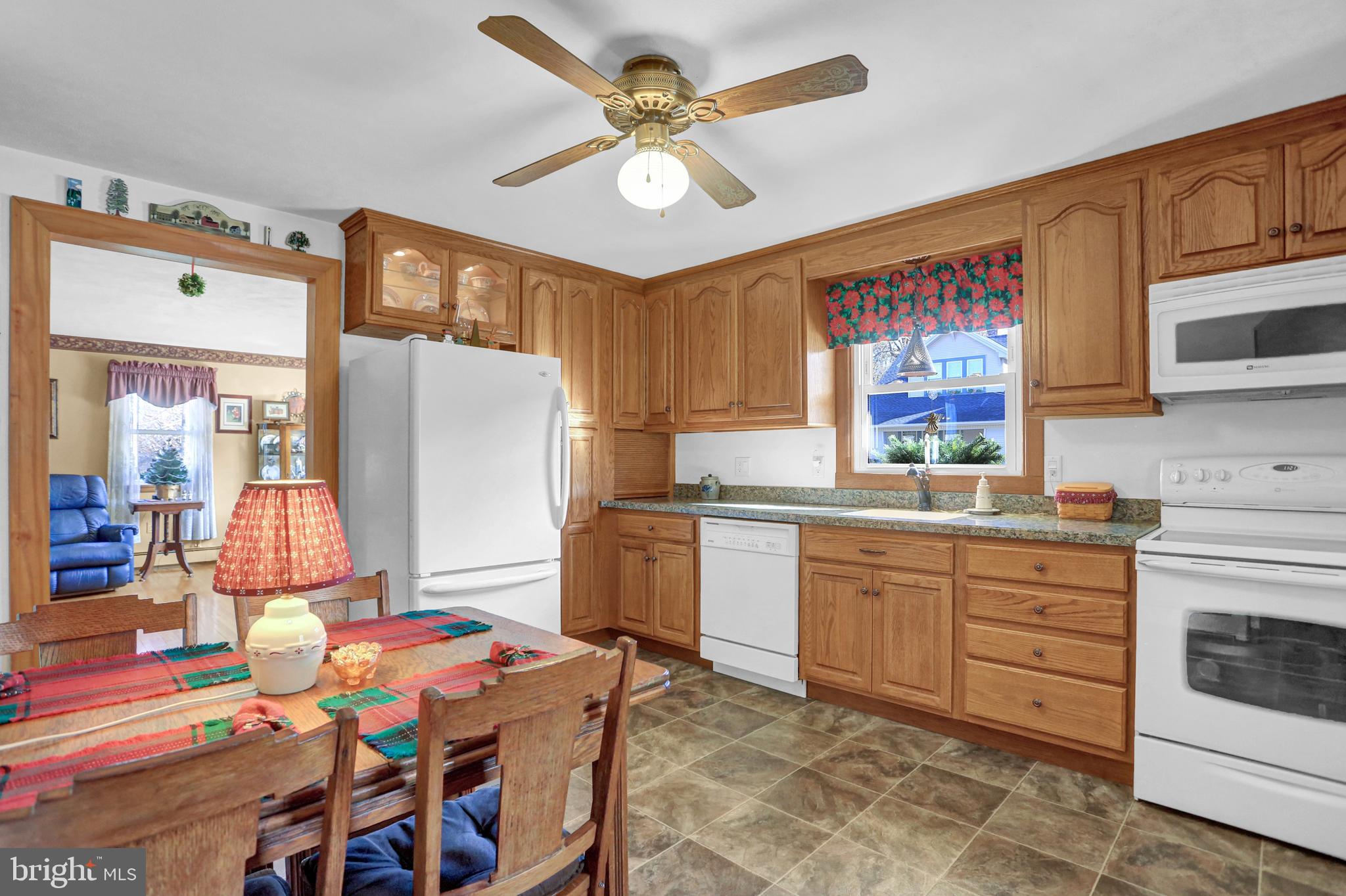 206 Spring Avenue Hanover, PA 17331 - Photo 8 of 34 Gallery Image 8