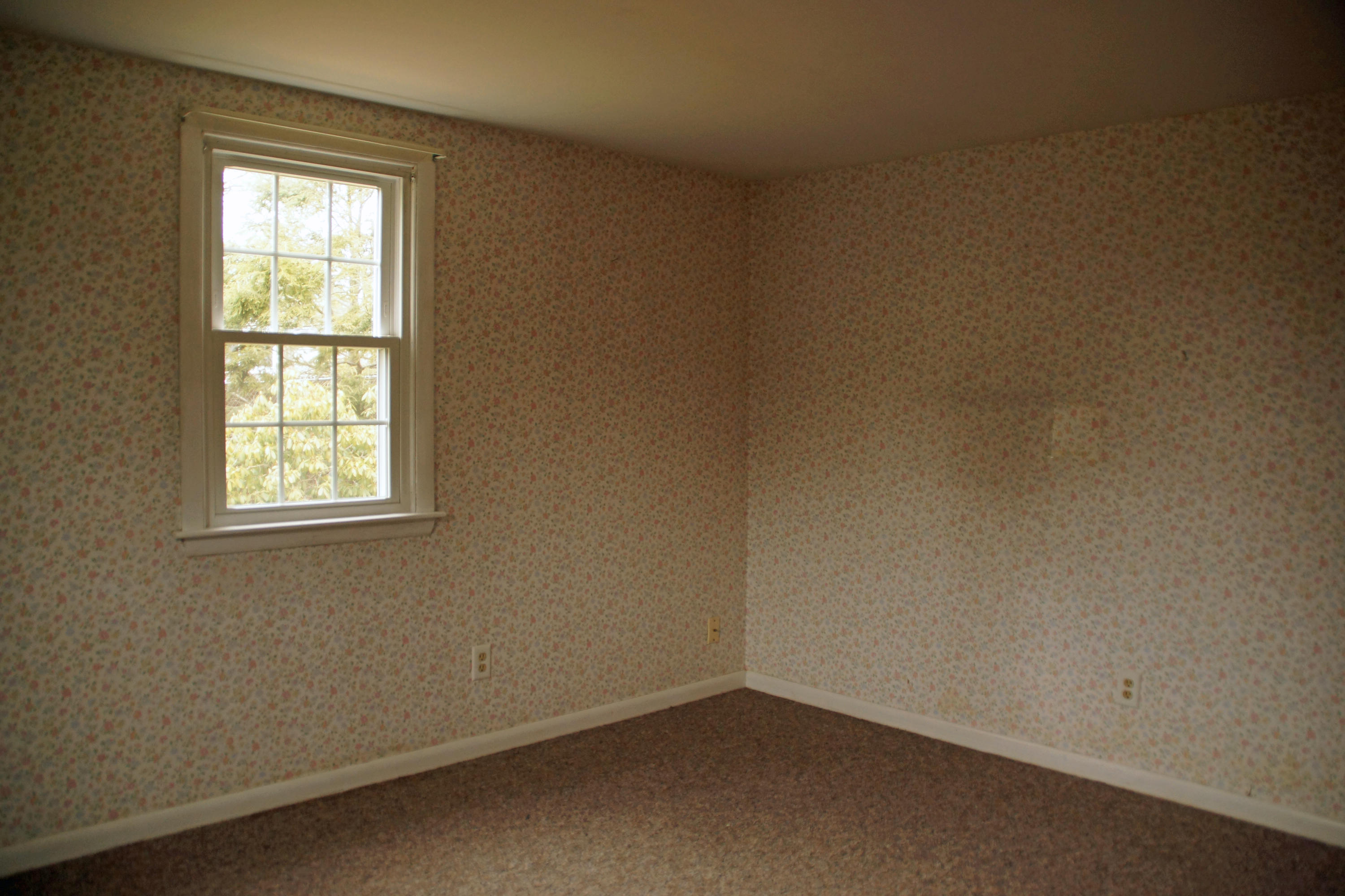 2 Riverside Terrace West Harwich, MA 02671 - Photo 10 of 15 an empty room with a window
