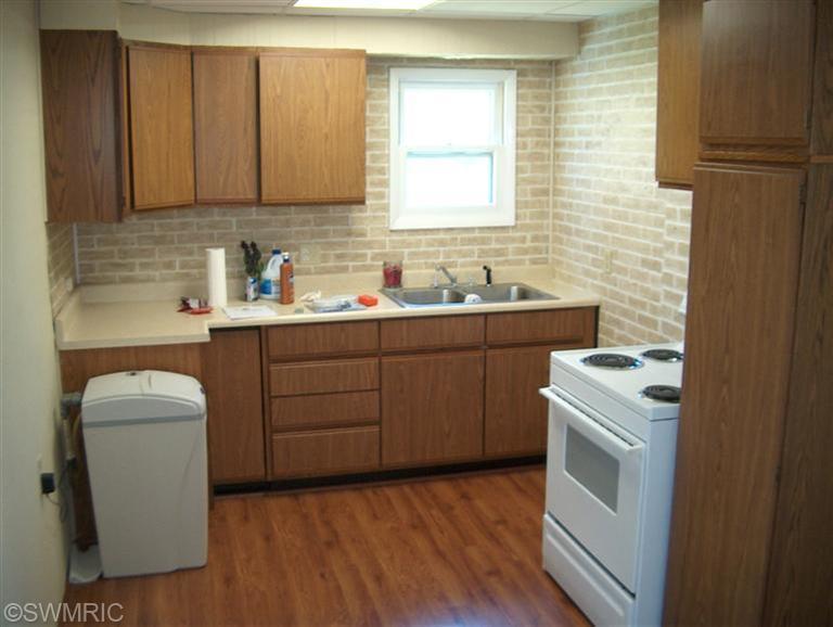 6516 North Lake Road Brooklyn, MI 49230 - Photo 2 of 7 Additional Photo