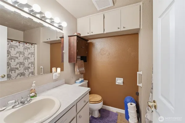$499,900 | 1711 West 15th Avenue, Kennewick, WA 99337