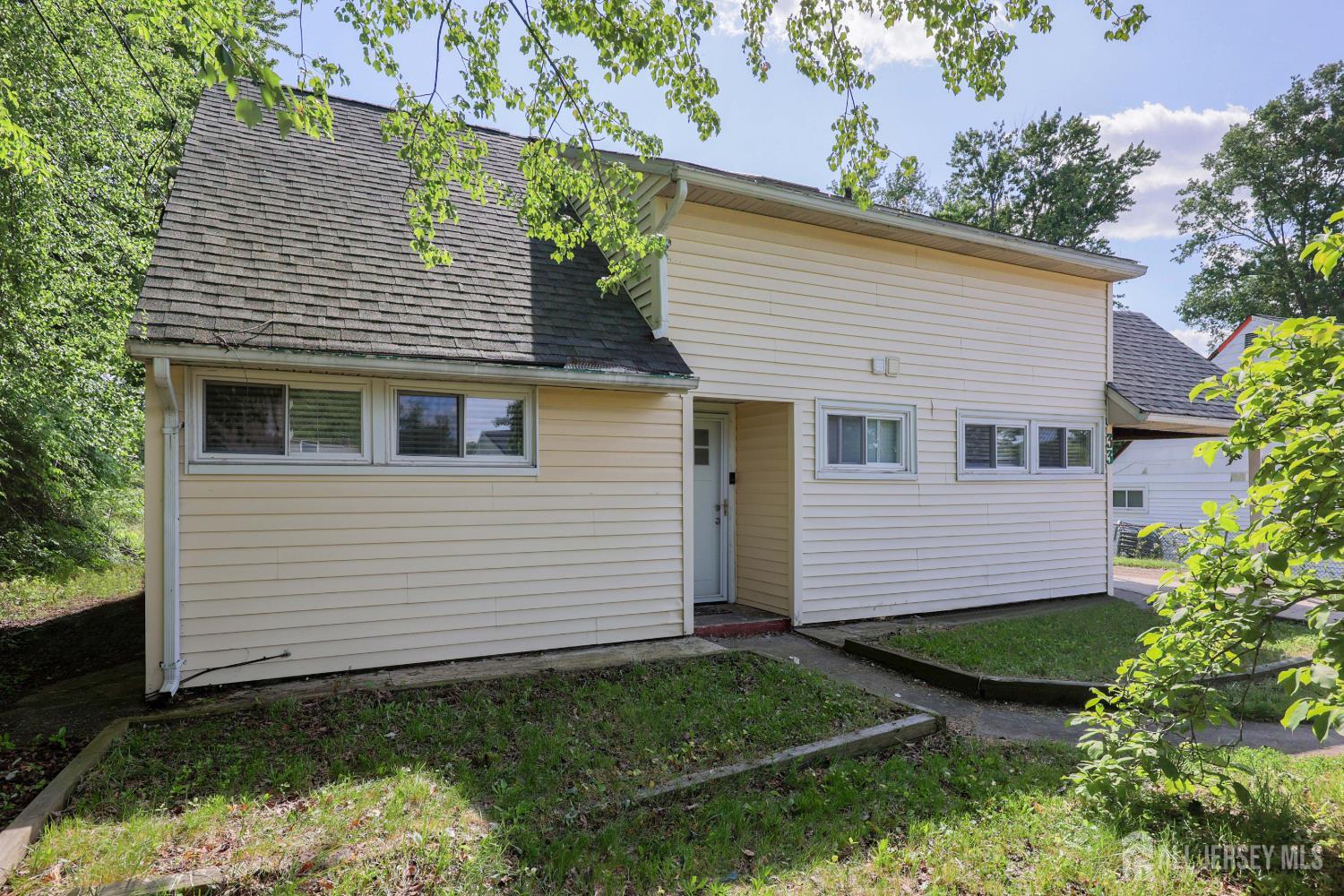 33 Pine Tree Road Old Bridge, NJ 08857 - Photo 7 of 28