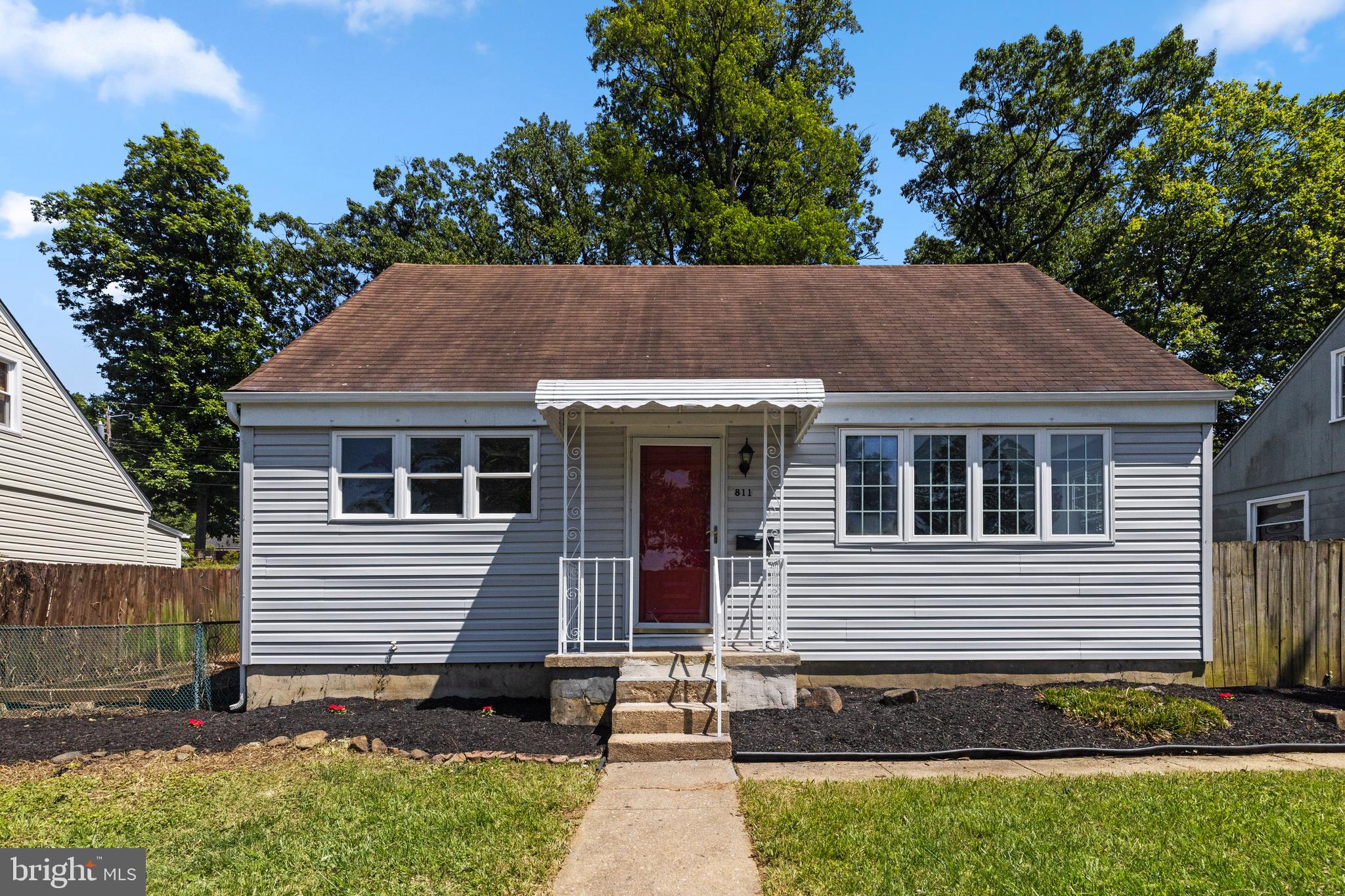 811 Templecliff Road Pikesville, MD 21208 - Photo 1 of 27 Gallery Image 1