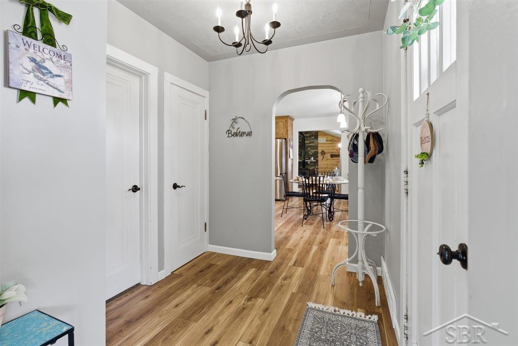 2775 East Siebert Road Midland, MI 48642 - Photo 4 of 47