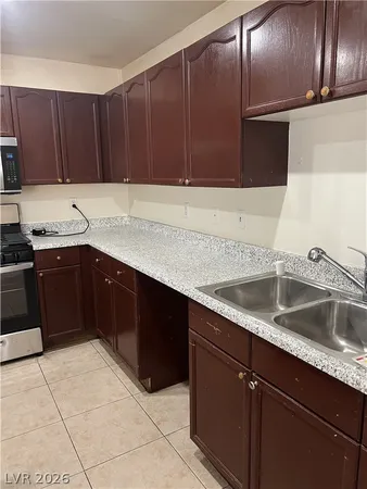 $2,150 | 6845 Carrera Drive, Las Vegas, NV 89103