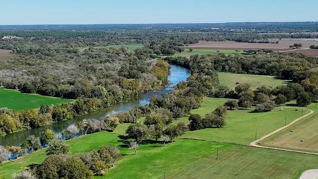 $529,000 | Lot 3 Fayette Shrs Cove, West Point, TX 78963
