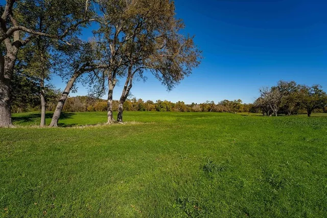 $529,000 | Lot 3 Fayette Shrs Cove, West Point, TX 78963