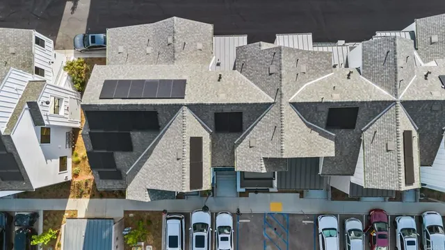 $1,199,000 | 1400 Anacona Place, Unit 105, Encinitas, CA 92024