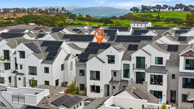 $1,199,000 | 1400 Anacona Place, Unit 105, Encinitas, CA 92024