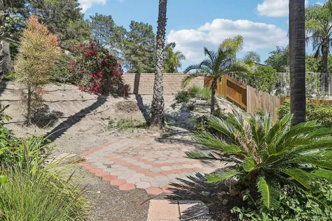 $1,200,000 | 12194 Waverly Downs Lane, San Diego, CA 92128