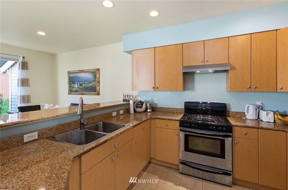 215 South 50th Street, Unit A16 Renton, WA 98055 - Photo 5 of 14