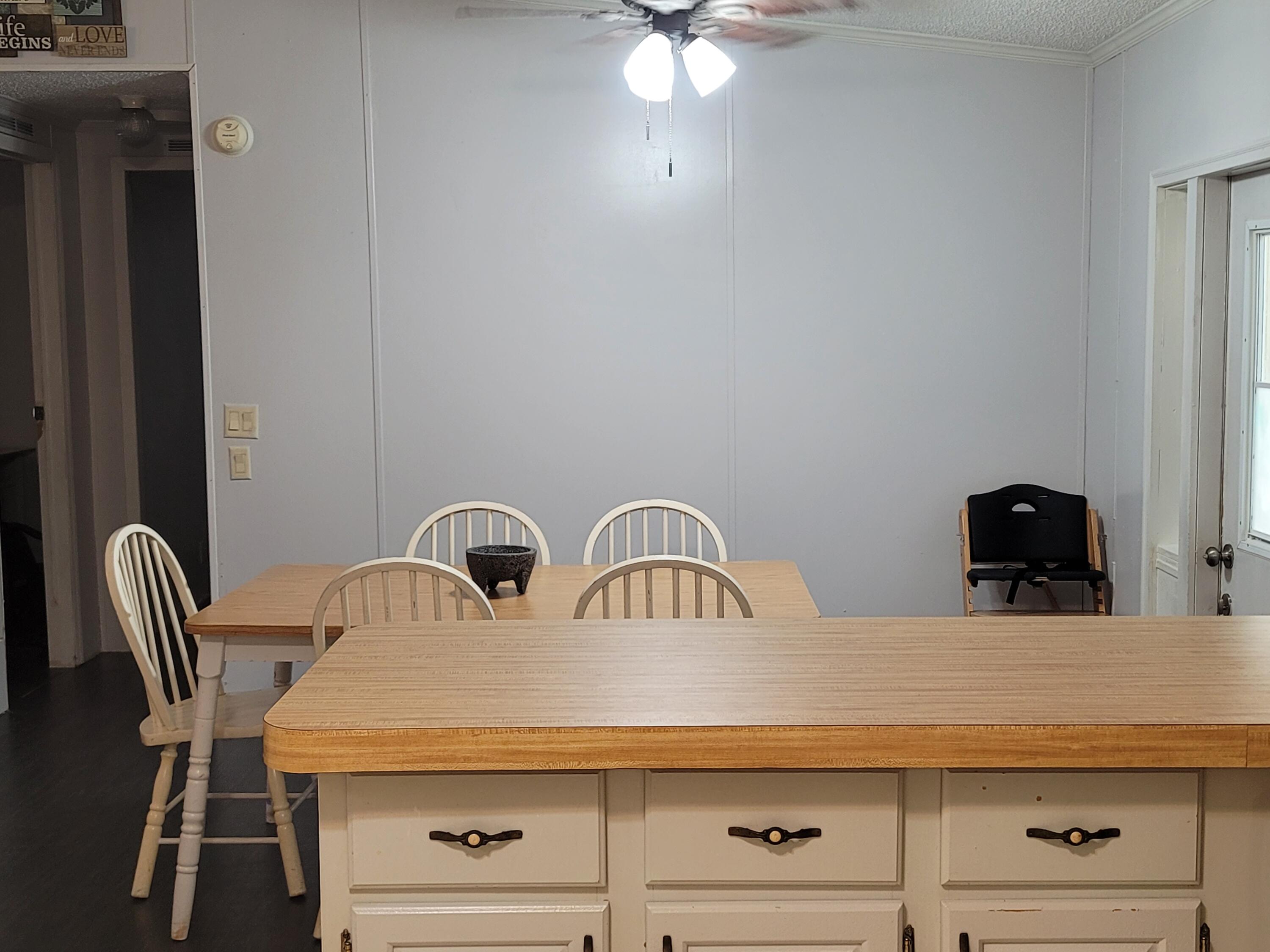 22950 Inlet Circle Boca Raton, FL 33428 - Photo 2 of 22 Dinning room
