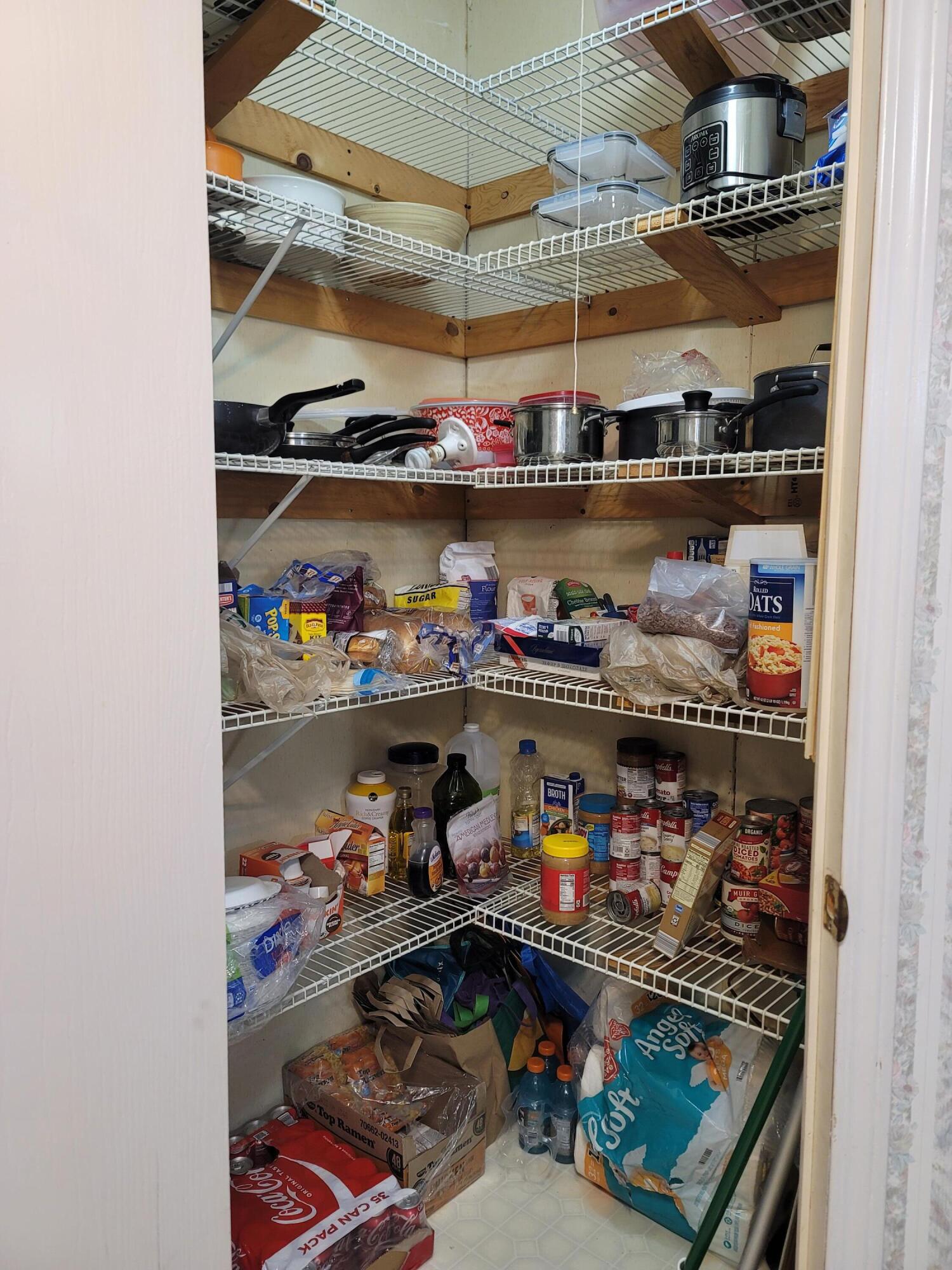 22950 Inlet Circle Boca Raton, FL 33428 - Photo 6 of 22 Pantry