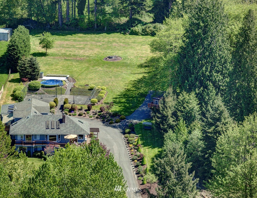19851 Northeast Redmond Road Redmond, WA 98053 - Photo 4 of 22 Gallery Image 4