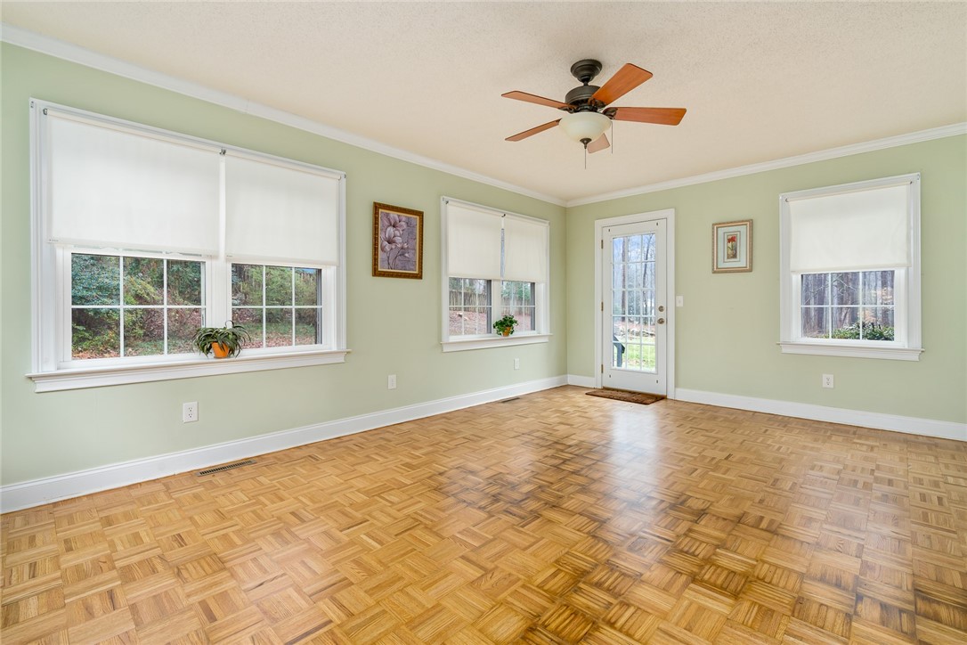 505 Covington Court Anderson, SC 29621 - Photo 15 of 35 Sun room