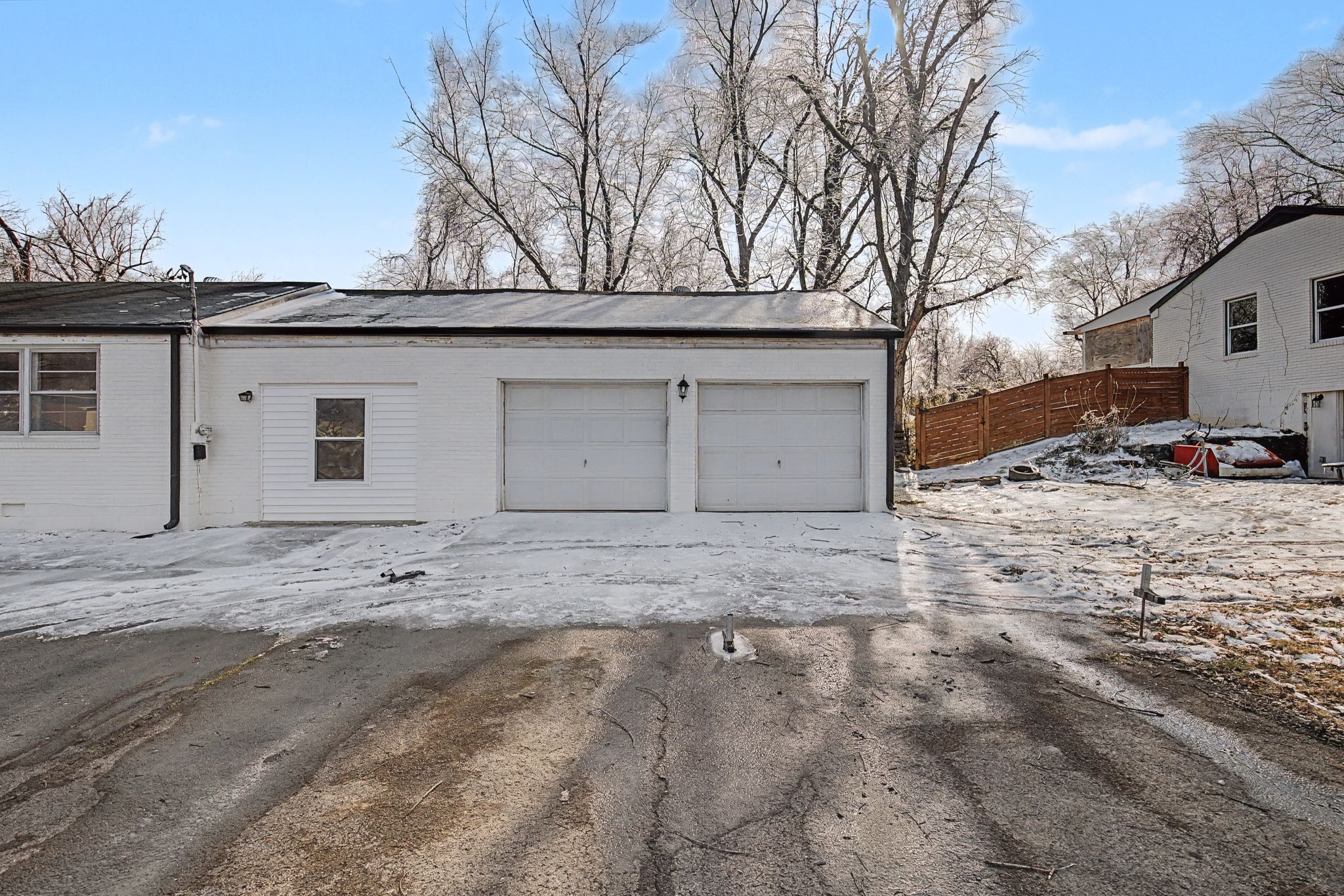 845 Richards Road Antioch, TN 37013 - Photo 3 of 24 a view of a dirt road and a building