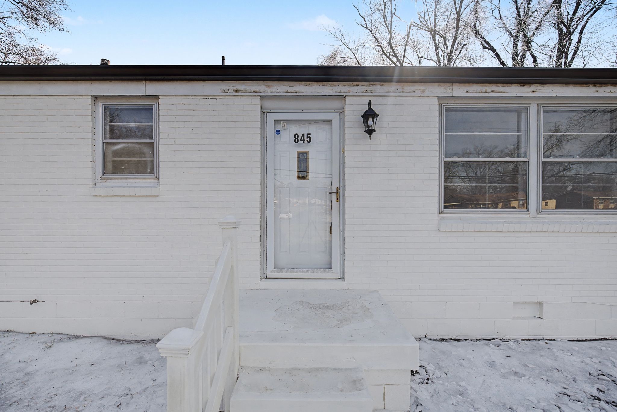 845 Richards Road Antioch, TN 37013 - Photo 4 of 24 a view of front door