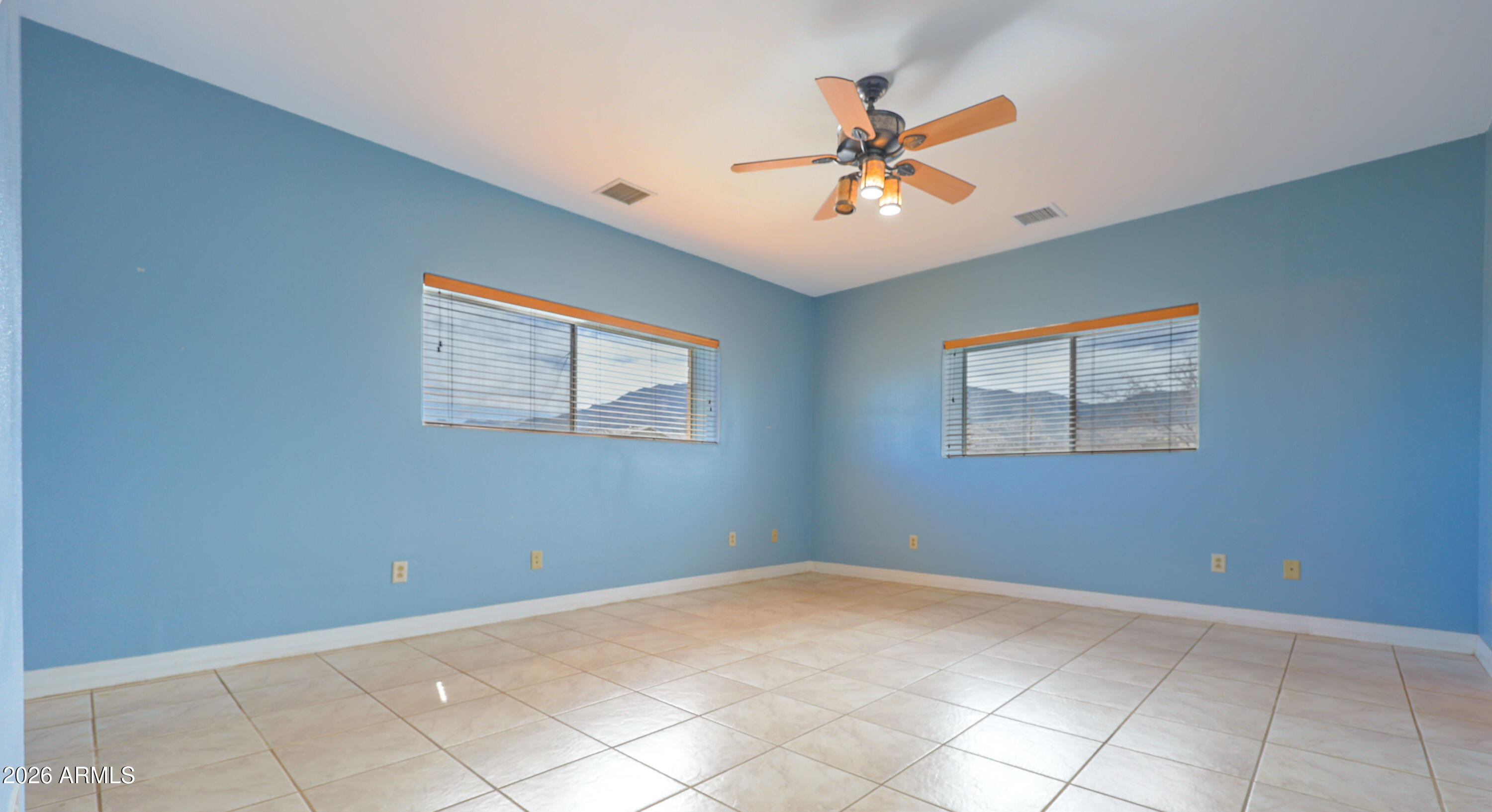 6536 South Jaxel Road Hereford, AZ 85615 - Photo 19 of 32 BLUE BEDROOM